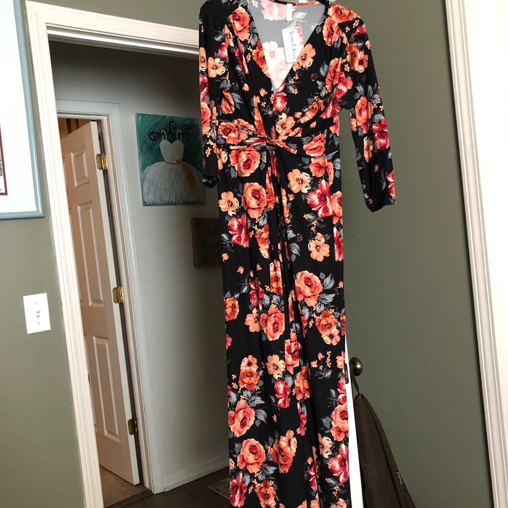 Wren & Ivory XL maxi dress (maternity)